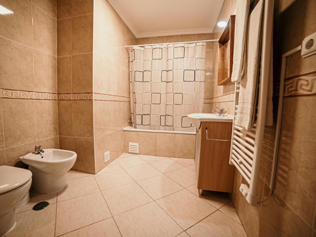 Portugal Rentals Vila Da Praia Apartments אלבור מראה חיצוני תמונה